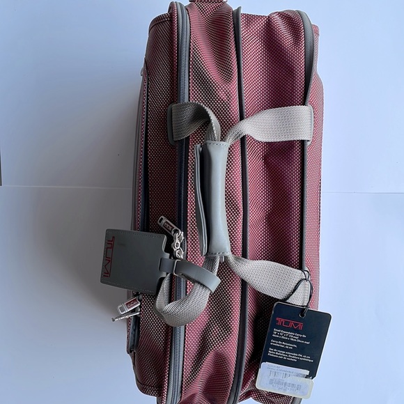 New with tags - Tumi Expandable Carry-on - Picture 13 of 14